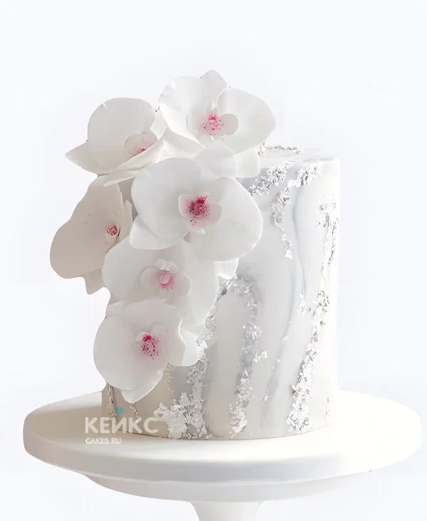 Свадебный торт с орхидеями белый с серебром Фото