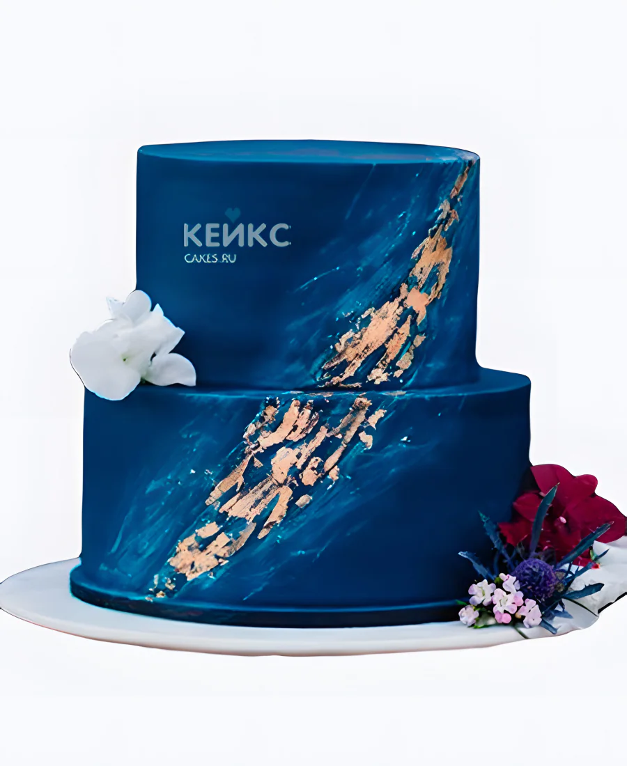 Свадебный торт синий с золотыми вкраплениями и цветами Фото