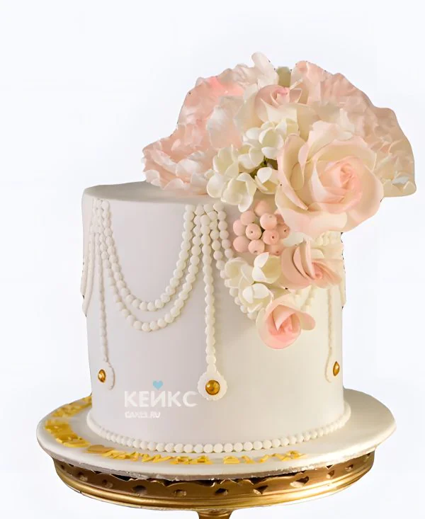 Свадебный торт в стиле Шебби Шик Розы с украшением Свадебный торт в стиле Шебби Шик Розы с украшением Фото