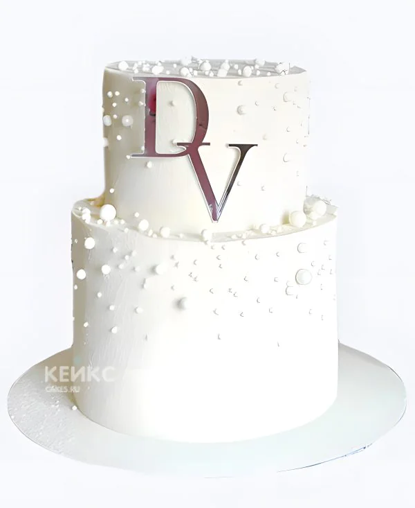 Свадебный торт велюровый с инициалами и жемчугом Фото