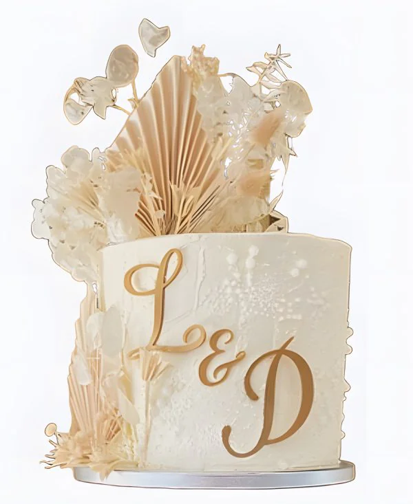Свадебный торт Элегантность сухоцветов Фото