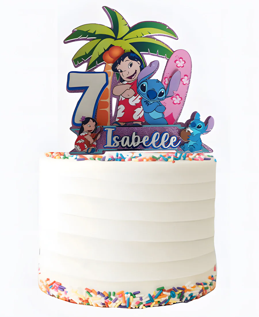 Торт белый с посыпкой и топпером Торт белый с посыпкой и топпером Фото