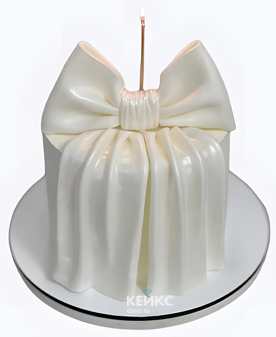 Торт девочке с большим белым бантом Торт девочке с большим белым бантом Фото