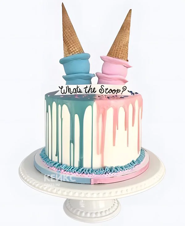 Торт для двойняшек с рожками мороженого Фото