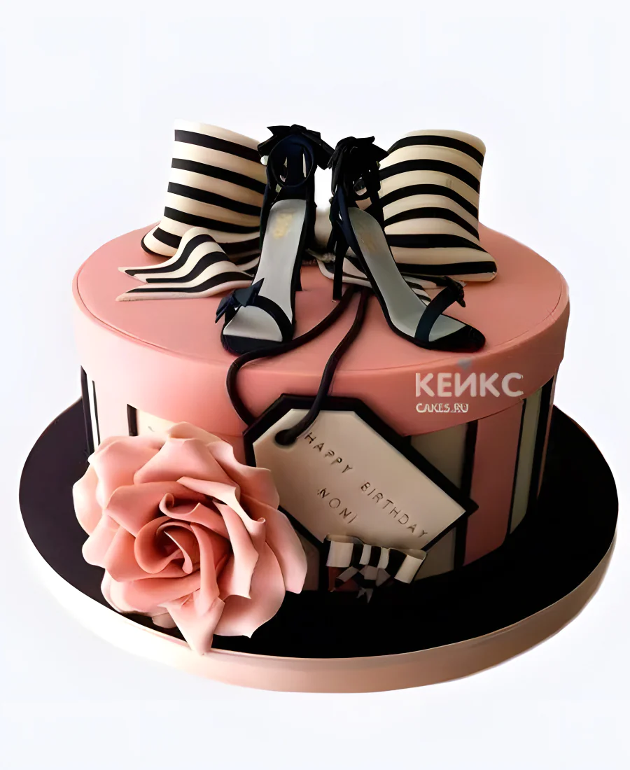 Торт-коробка с полосатым бантиком для девочки Торт-коробка с полосатым бантиком для девочки Фото