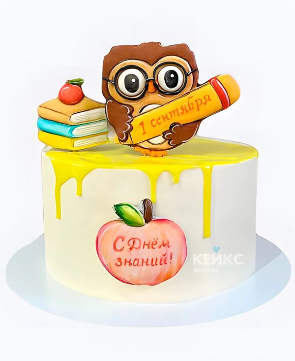 Торт на 1 сентября с декором и совой Торт на 1 сентября с декором и совой Фото