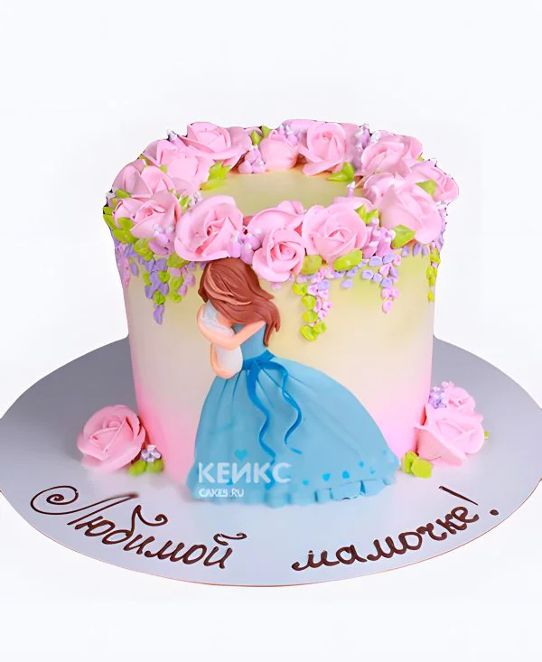 Торт на день матери с кремовыми розами Фото