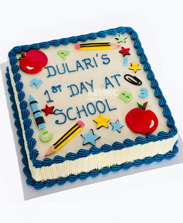 Торт на День воспитателя с аппликацией Фото