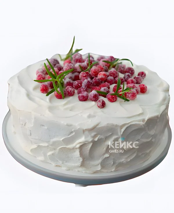 Торт на Рождество белый с заснеженными ягодами Фото