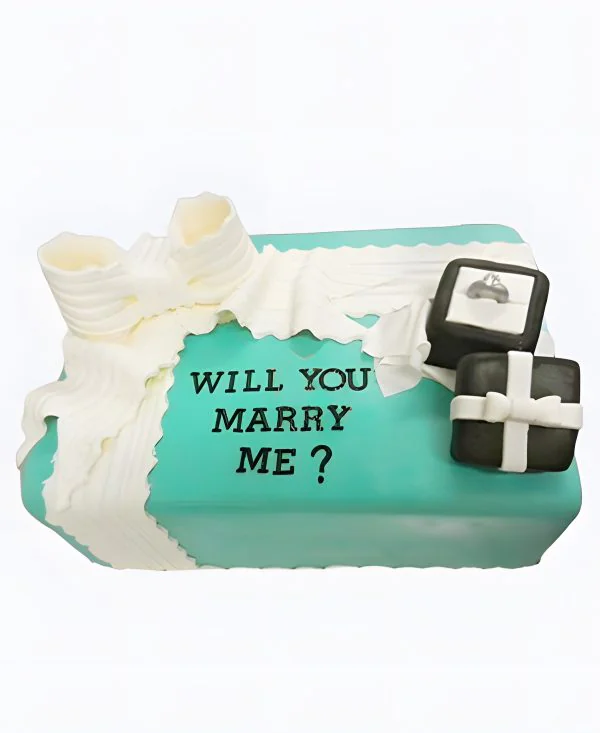 Торт на сватовство с кольцом и белым бантом Торт на сватовство с кольцом и белым бантом Фото