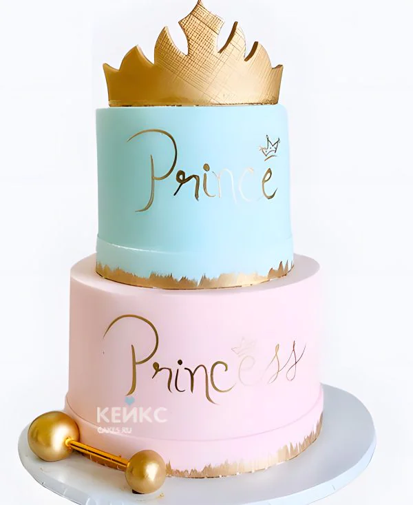 Торт с короной для двойняшек Фото