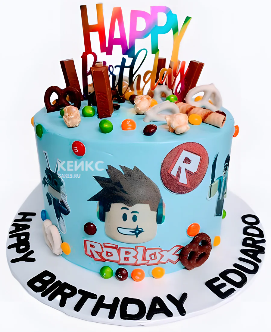 Торт в стиле Роблокс голубой с M&M’s Торт в стиле Роблокс голубой с M&M’s Фото