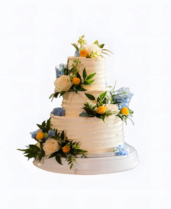 Трендовый свадебный торт с изящной цветочной композицией Трендовый свадебный торт с изящной цветочной композицией Фото
