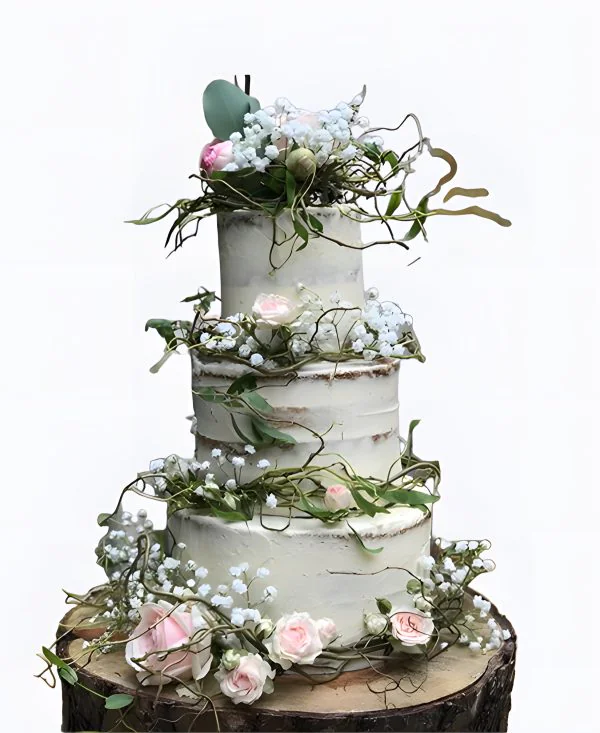 Трендовый торт на свадьбу с композицией из цветов и веток Трендовый торт на свадьбу с композицией из цветов и веток Фото