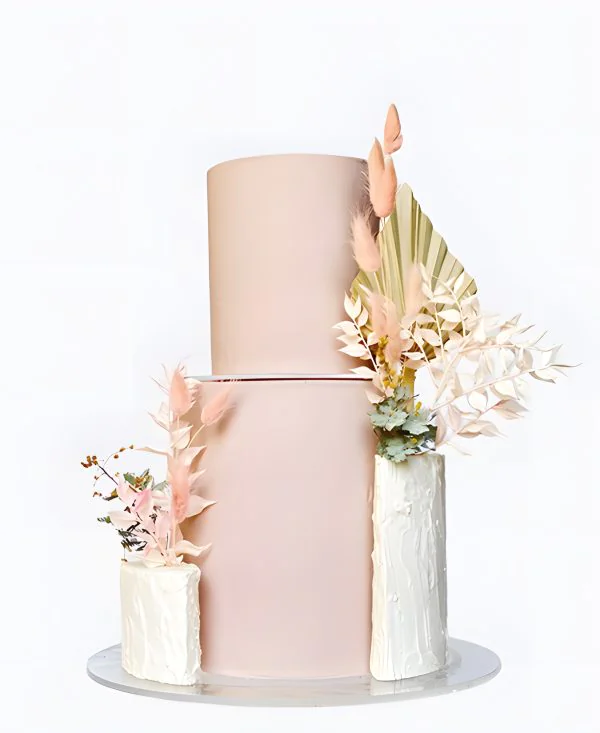 Трендовый торт с эстетичным букетом цветов на свадьбу Трендовый торт с эстетичным букетом цветов на свадьбу Фото