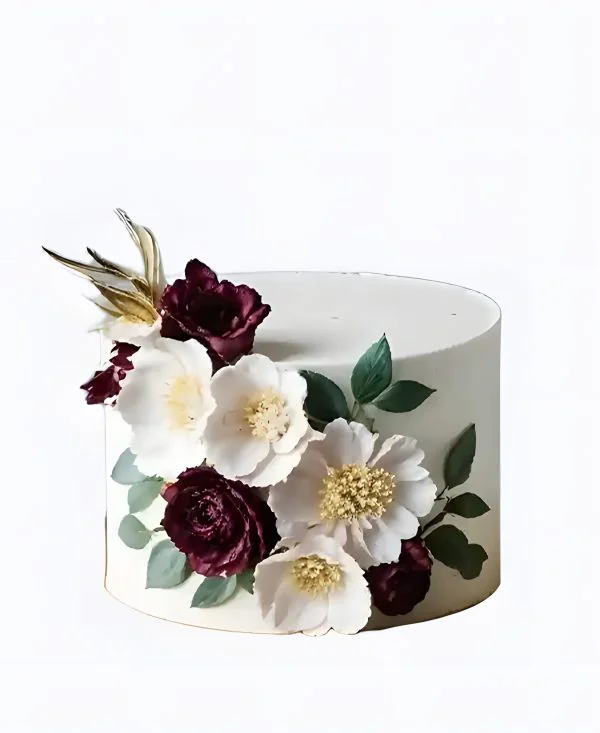 Трендовый торт с эстетичными цветами на свадьбу Трендовый торт с эстетичными цветами на свадьбу Фото