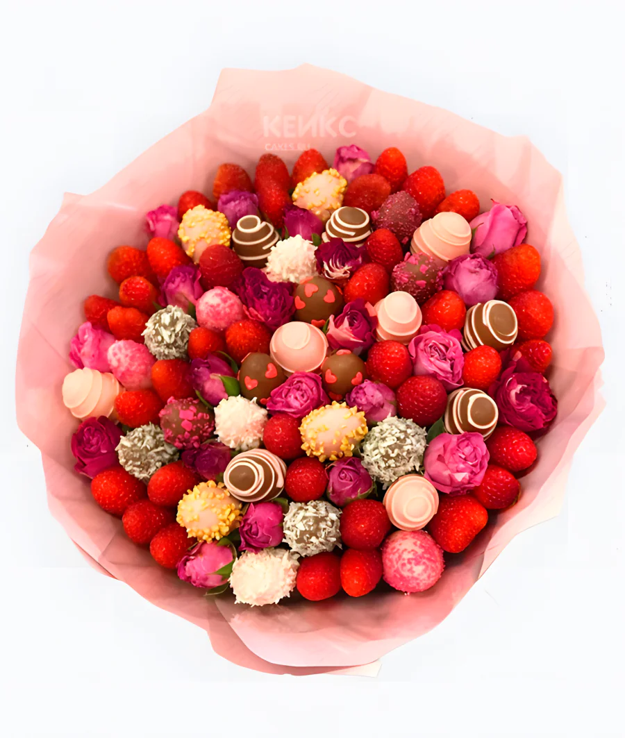 Букет из конфет и ягод 1 Фото