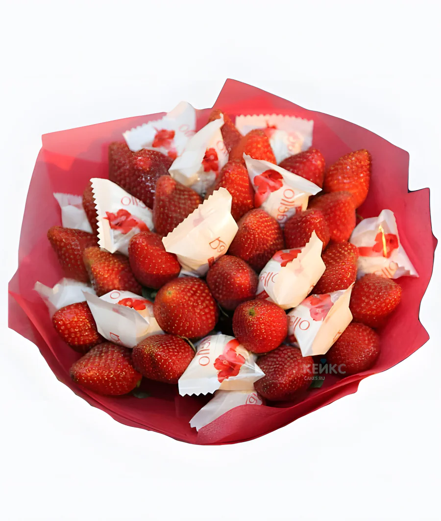 Букет из конфет и ягод 3 Фото