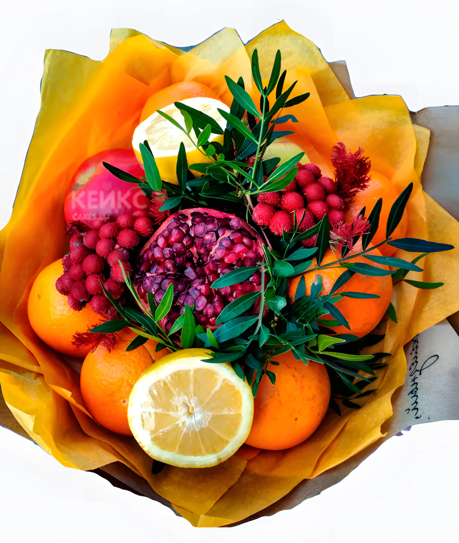 Букет из мандаринов с гранатом и сочной зеленью Фото