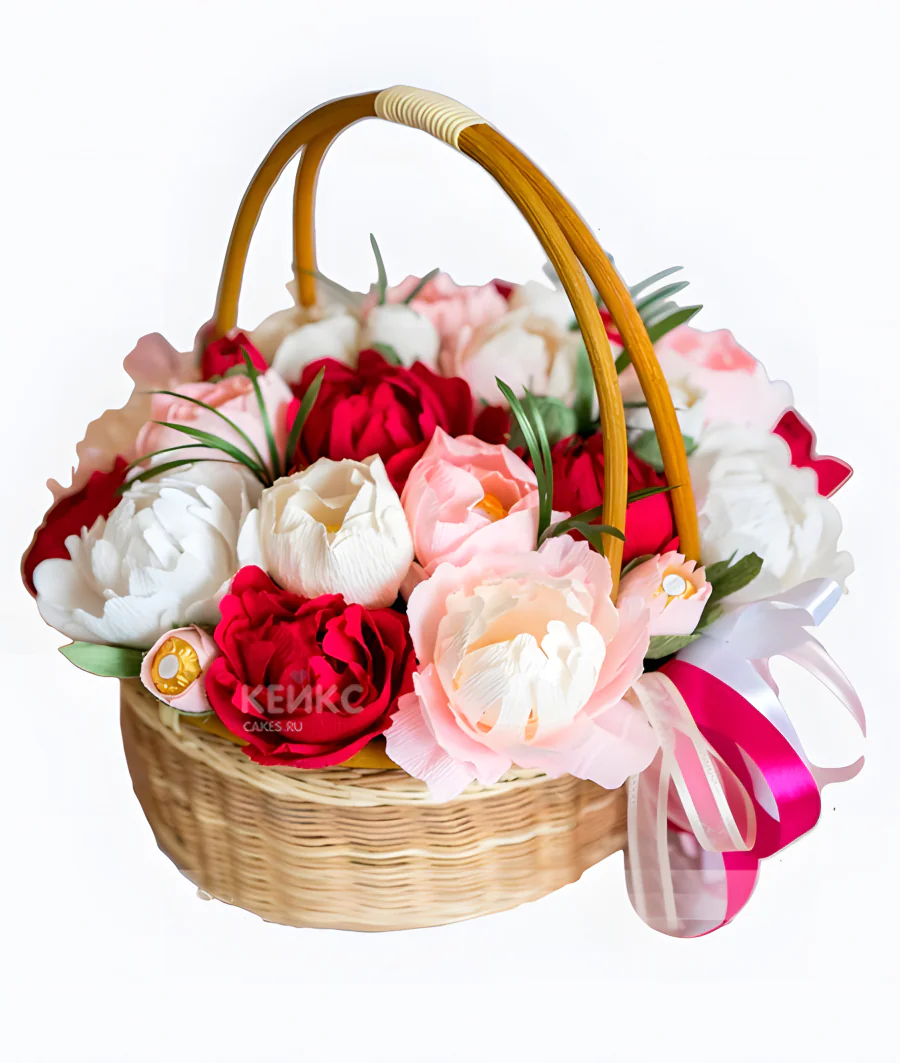 Букет с конфетами в корзине 7 Фото