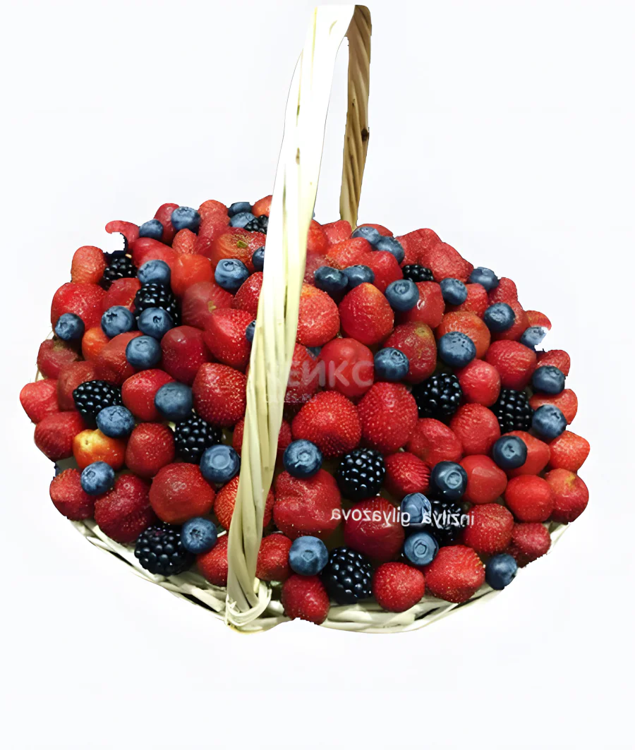Корзина с клубникой  2 Фото