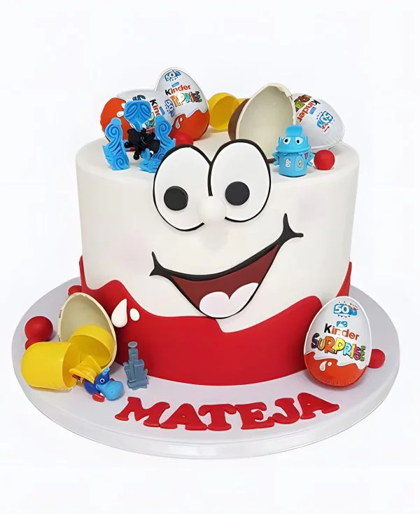 Торт Улыбка с игрушками Фото