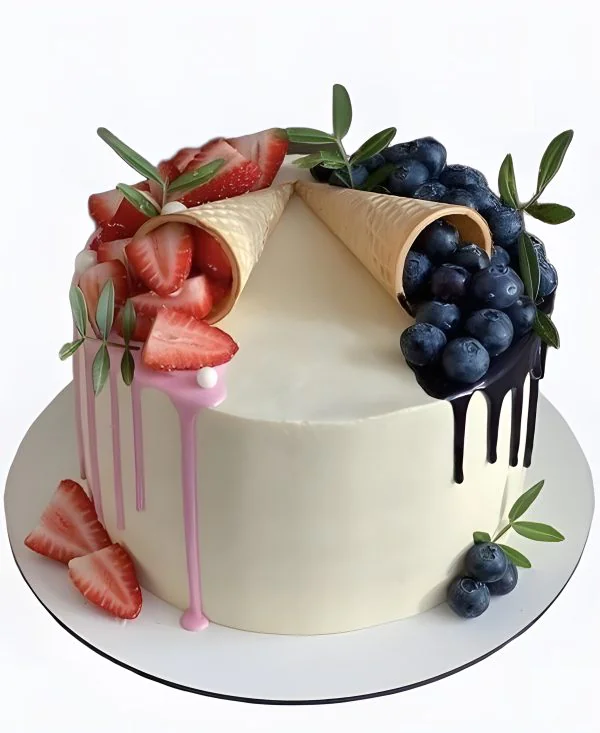 Торт Ягодные рога изобилия Фото