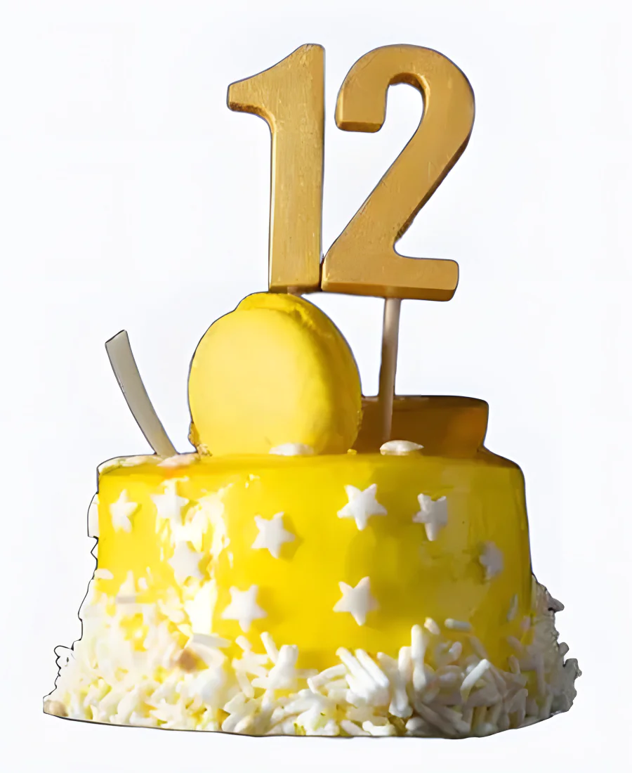 Жёлтый звёздный торт Фото