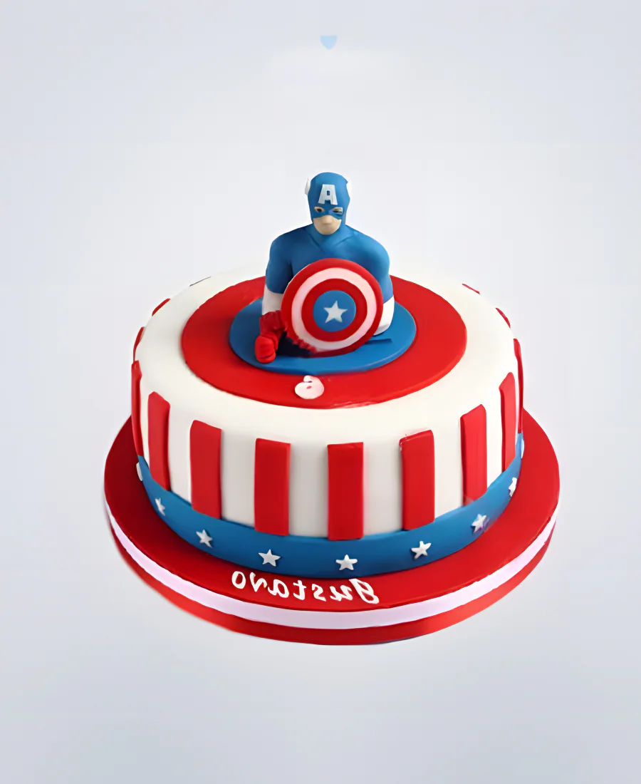Торт с фигуркой капитана америки Фото