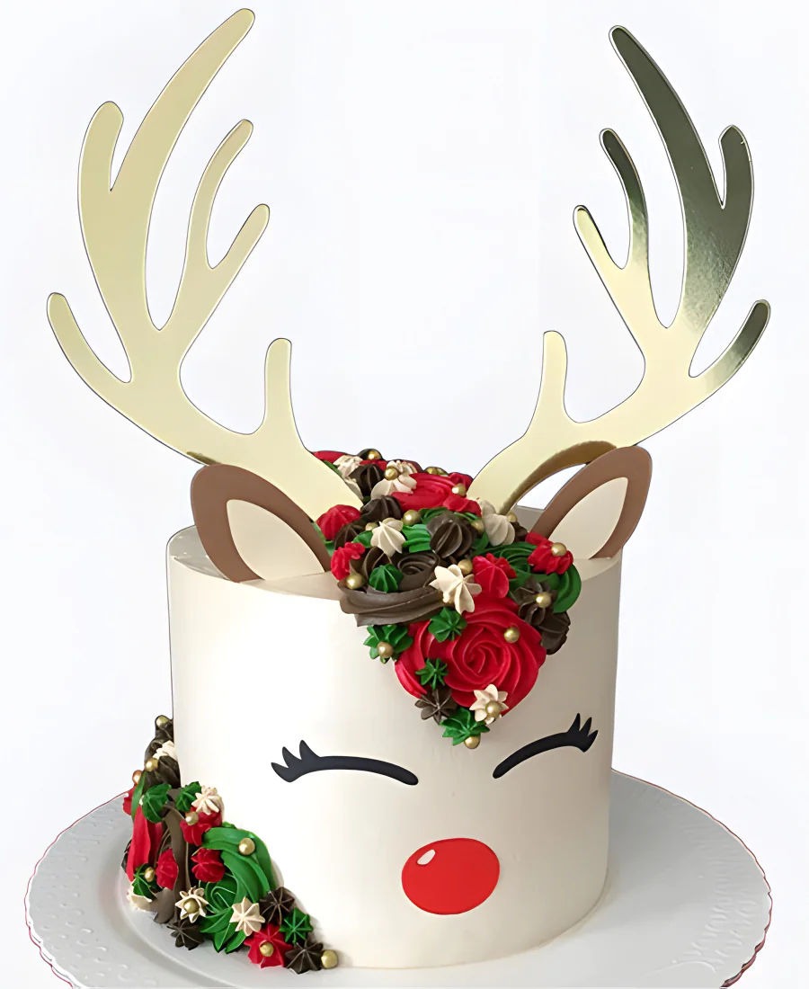 Торт Рождественский оленёнок Фото