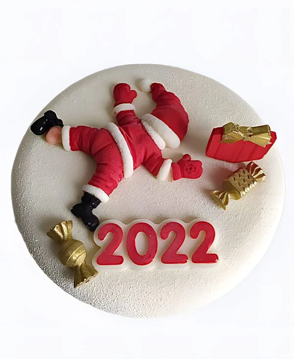 Торт Санта и рассыпавшиеся подарки Фото