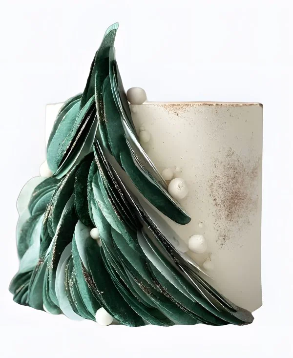 Торт Ёлка из бархатных лепестков Фото