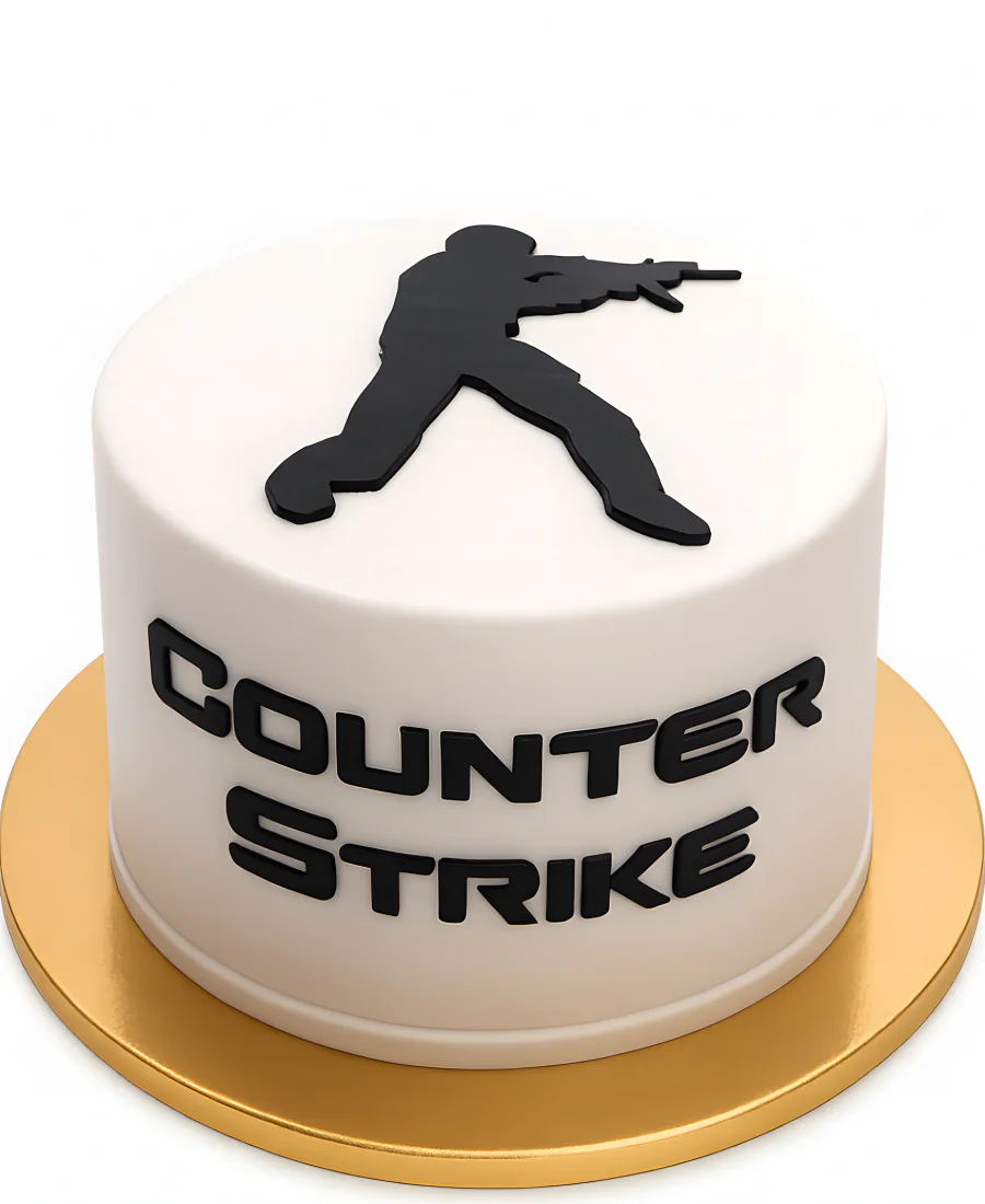 Белый торт с символикой компьютерной игры Фото