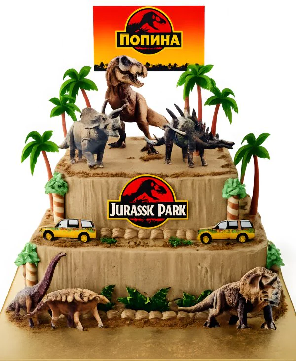 Торт с пальмами и машинами из фильма Фото