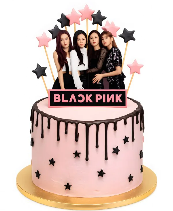 Торт с топперами певиц Blackpink Фото