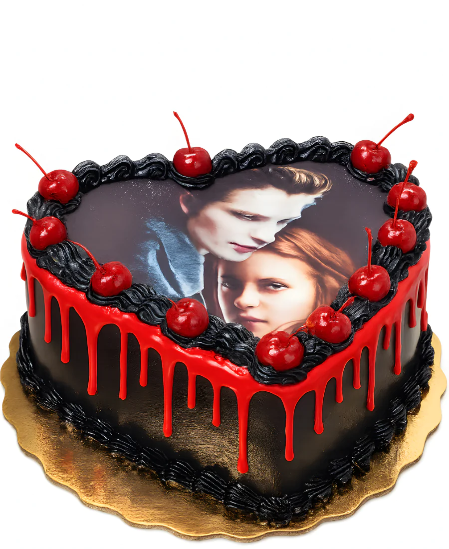 Торт-сердце с Беллой и Эдвардом Фото