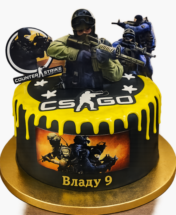 Симпатичный торт с персонажем CS GO Фото