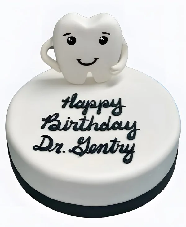 Торт Минимализм с зубом Фото