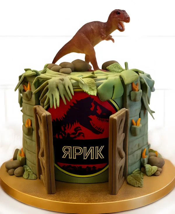 Торт по фильму Парк Юрского периода с тираннозавром Фото