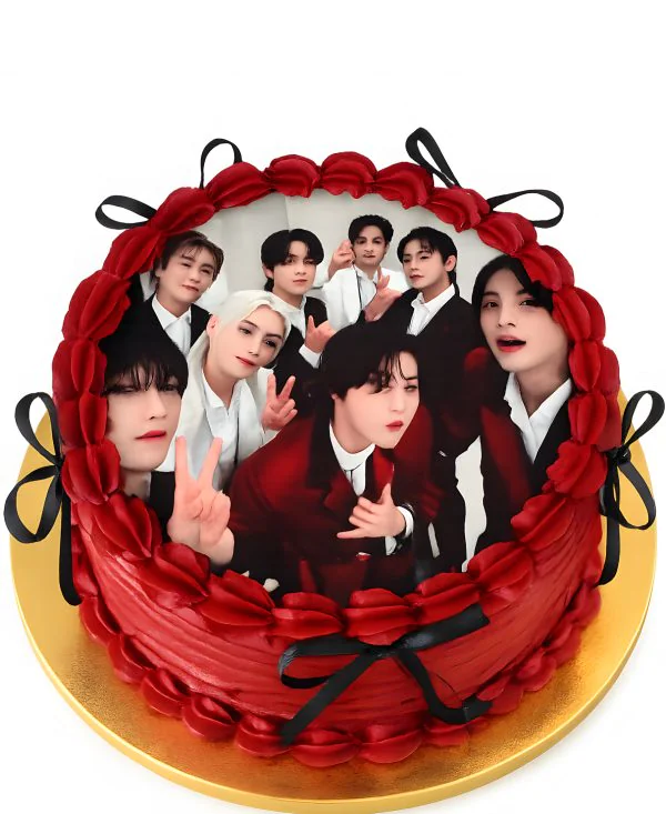 Торт с фотопечатью Стрей Кидс Фото