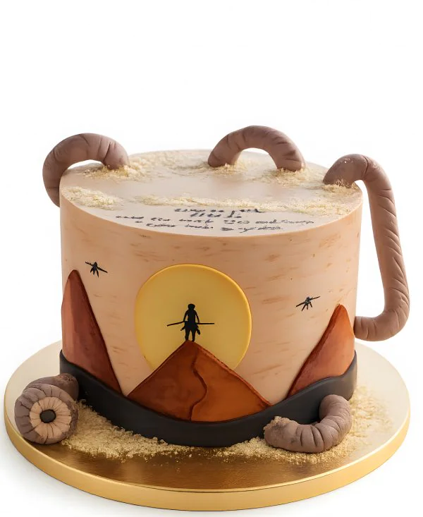 Торт в песочных тонах с Полом и Шаи-Хулудами Фото