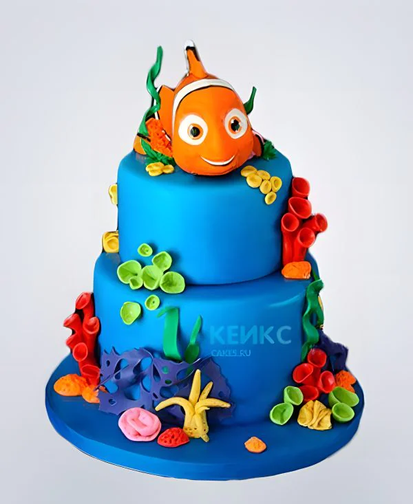 Торт с рыбкой Немо в море Фото