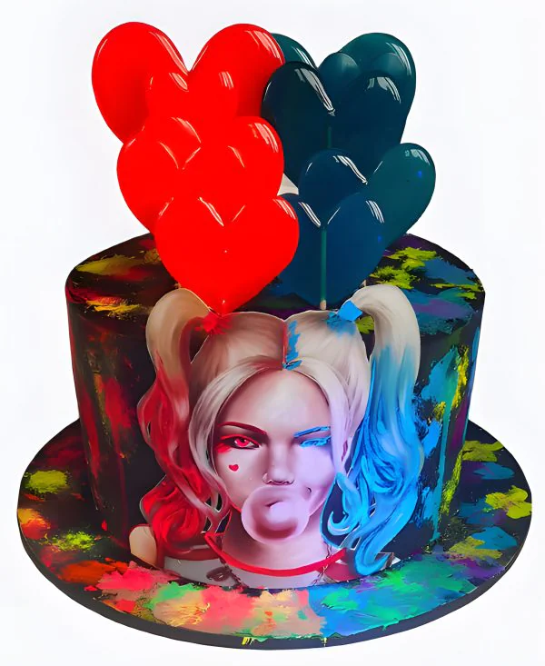 Необычный торт с сердечками Фото