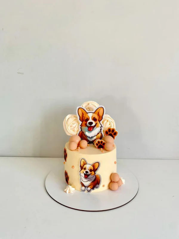 Торт с корги и безе Фото