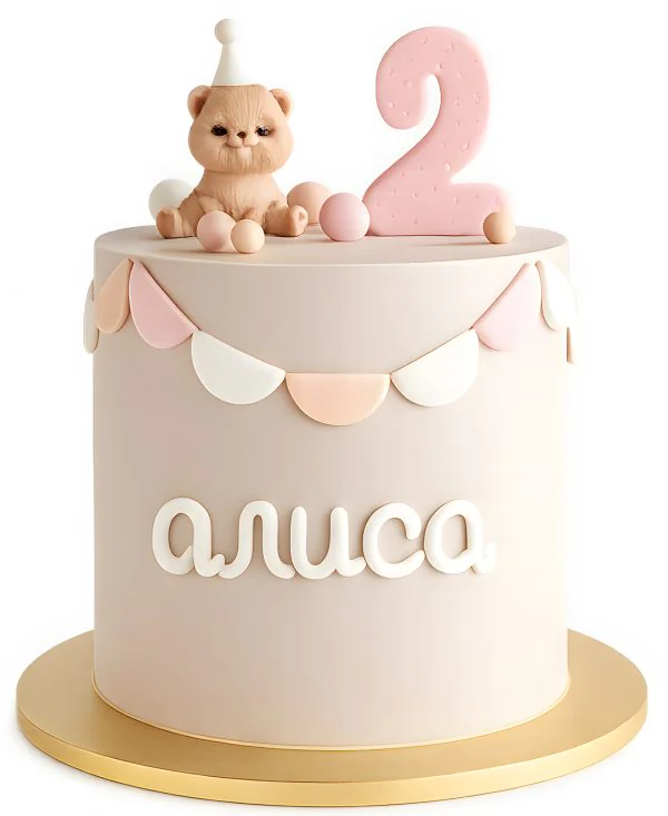 Нежно-розовый торт с медведем на 2 месяца Фото