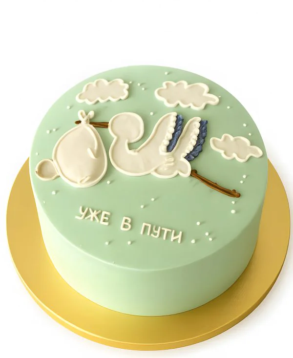 Нежно зеленый торт с облаками Фото