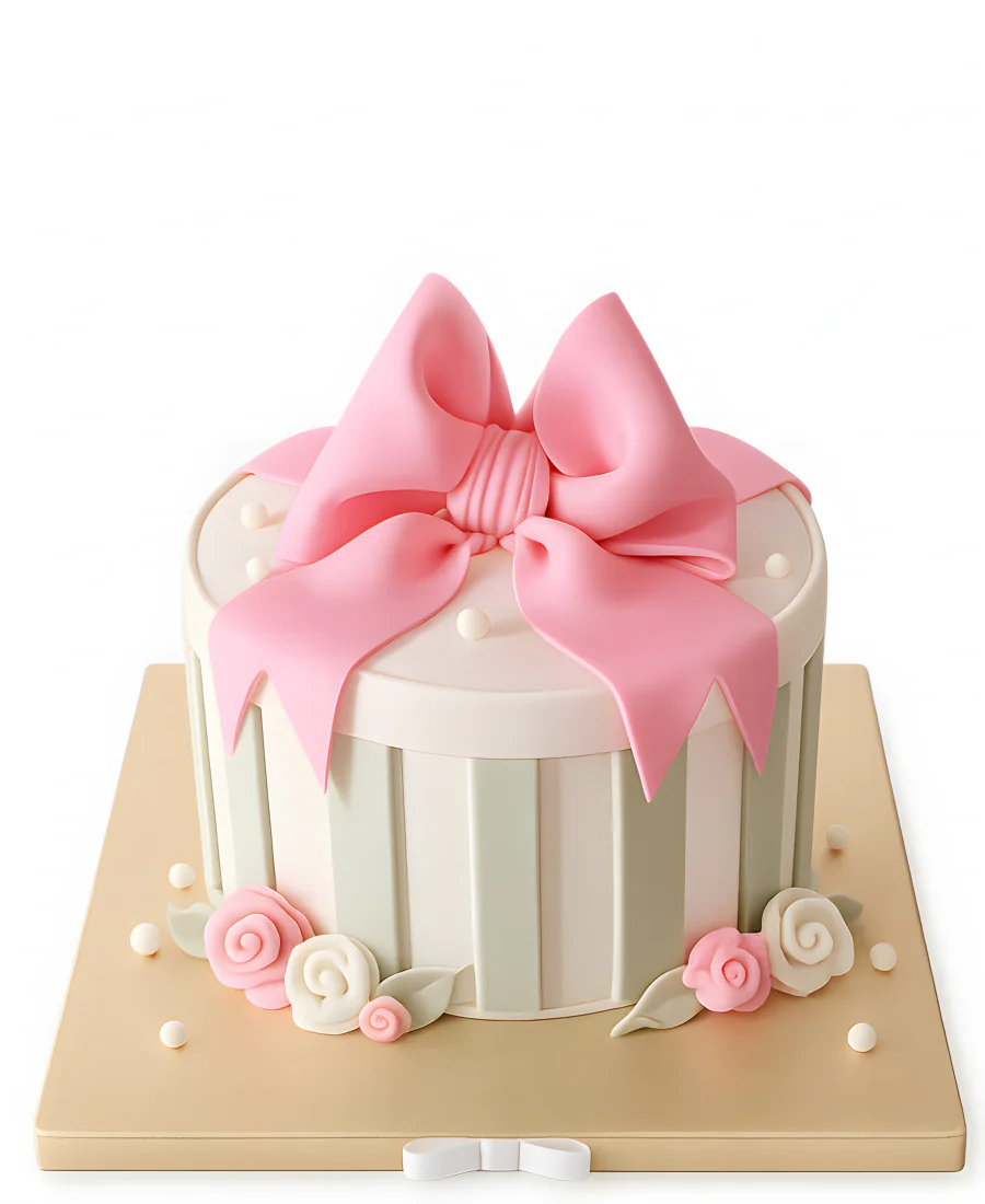 Торт в виде подарка с бантиком Фото