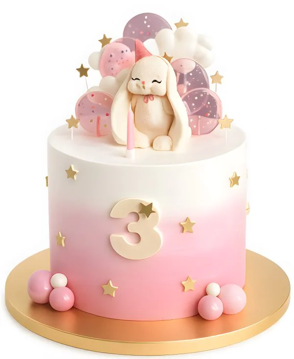 Торт с леденцами и зайцем Фото