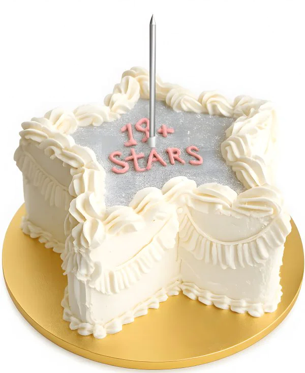 Торт в форме звезды Фото