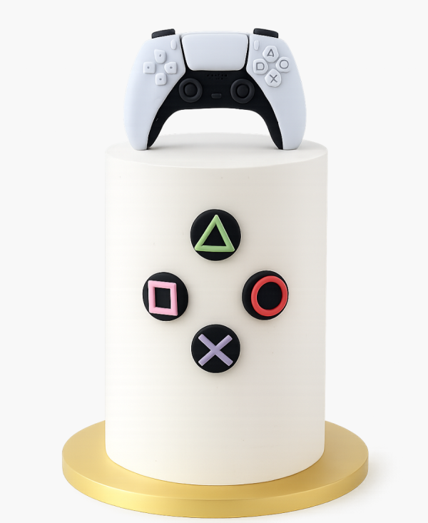 Высокий торт с белым джойстиком Фото